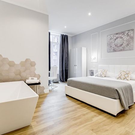 Opera Private Suites By Premium Suites Collection Roma Exterior foto